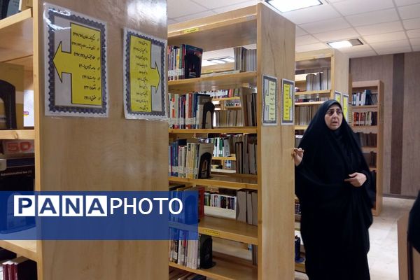 در هفته کتاب و کتابخوانی، کتابخانه جوادالائمه میزبان دانش‌آموزان مدرسه دانش‌نیا شد