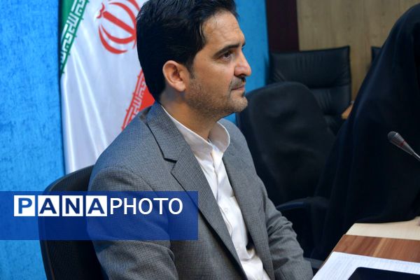 برگزاری جلسه توانمند سازی ویژه مشاوران جدیدالاورود در بهارستان دو