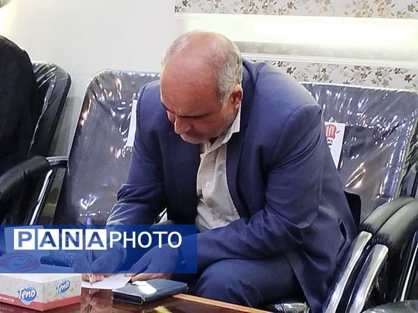 نشست خبری اصحاب رسانه کاشمر با مسئولین زیارتگاه آیت الله مدرس ره