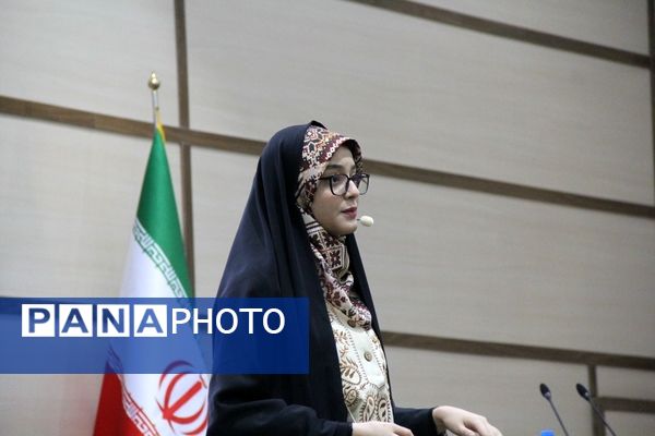 آیین افتتاح سالن اجتماعات رضا گل‌نراقی همزمان با همایش تجلیل از رتبه‌های برتر کنکور سراسری ۱۴۰۳ شهرستان قدس 