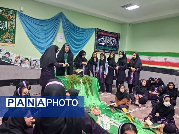 برگزاری محفل انس با قرآن کریم در مدرسه حضرت خدیجه کبری (س) جم