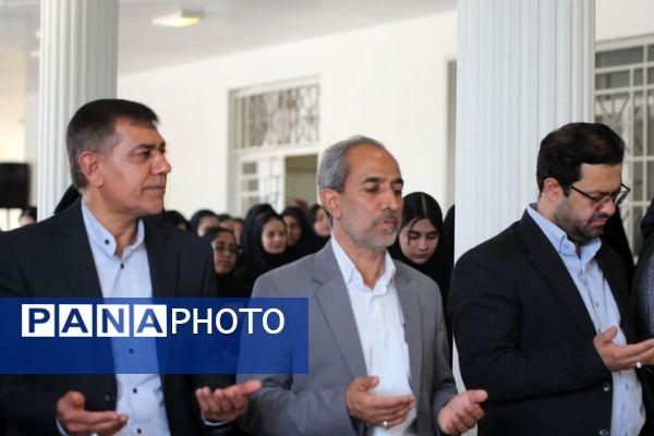 نواخته شدن زنگ مهر در شهرستان بم 