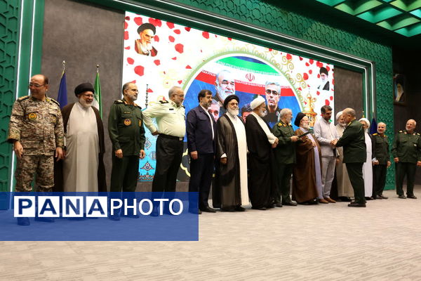 مراسم تکریم و معارفه فرمانده سپاه استان قم