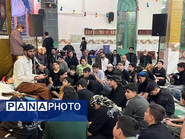 اعتکاف دانش‌آموزی پسران شهرک وحدت فردیس