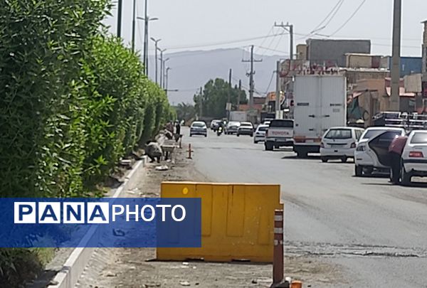 پروژه بازسازی و ترمیم و ساخت دو بلوار در حاجی آباد 