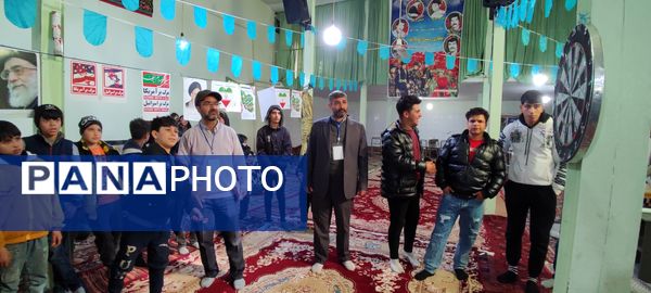 برگزاری مسابقات دارت در جشن بزرگ ۲۲بهمن در روستای اسلام آباد شیروان 