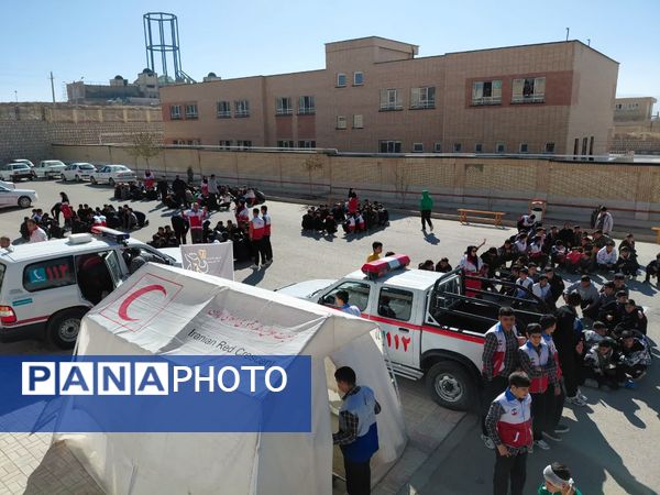 برنامه نمادین مانور زلزله در شهرستان بروجن