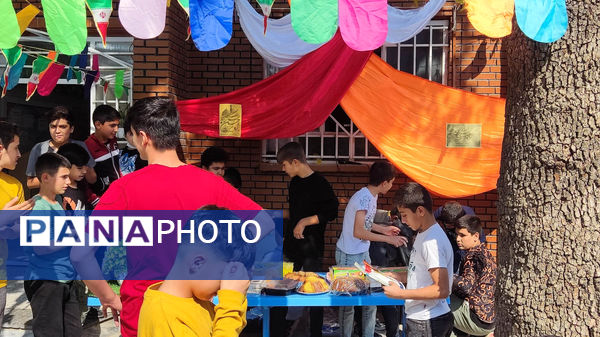 برپایی موکب دانش‌آموزان مدرسه نمونه دولتی پژوهش در جشن میلاد امام حسن عسکری (ع)