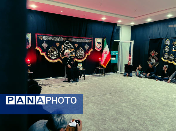 امام جمعه کاشمر در جمع عزاداران خانگی