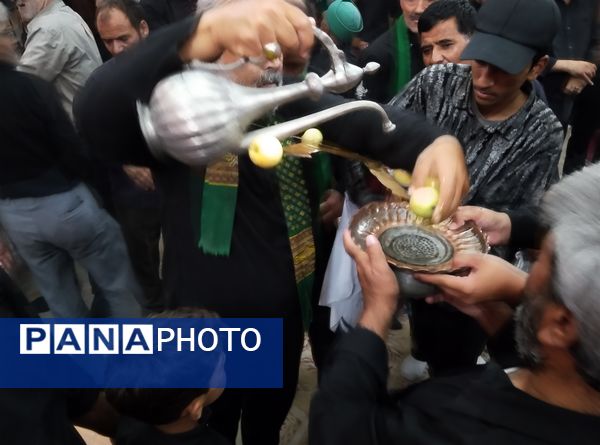 مراسم کهن علم گردانی و علم بندان در بیرجند 