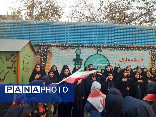 ۱۳ آبان روز دانش آموز و شهادت حضرت فاطمه زهرا در مدرسه مهندس رحمانی فرد ناحیه ۱ مشهد مقدس