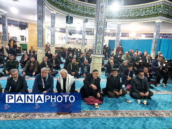 برگزاری مراسم شهرستانی به‌مناسبت تدفین شهیدان نصرالله و صفی‌الدین در شهرستان فیروزکوه