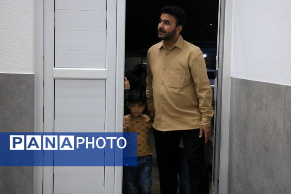 بدرقه کاروان دانش‌آموزان دختر بوشهر به سفر معنوی عمره