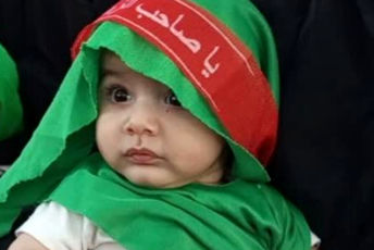 آیین  شیرخوارگان حسینی در شهر بهمن روایتی مادرانه ازمظلومیت تاریخ