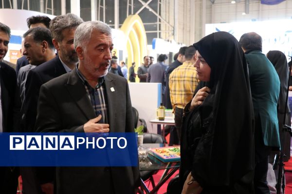 آغاز به کار بیست‌ و ششمین نمایشگاه دستاوردهای پژوهش، فناوری و فن‌بازار در مشهد