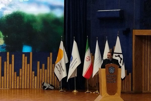 لزوم برگزاری جلسه برای حل مشکلات رسانه‌ای شهرستان‌ها 