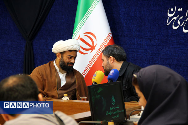 نشست خبری بیست و دومین رویداد فرهنگی «عطر سیب»