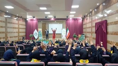 شور وشعف در اردوی پیشتازان ممتاز دختر استان فارس 