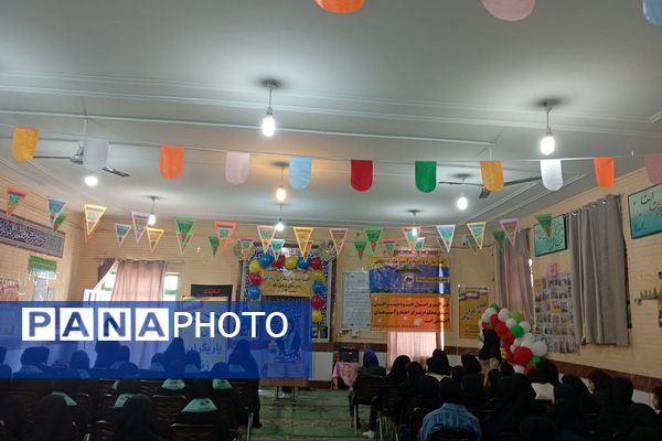 مراسم افتتاحیه کانون یاریگران زندگی در دبیرستان نرجس یک