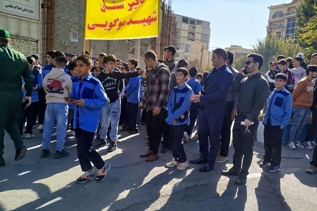 راهپیمایی ۱۳ آبان در دورود؛ تجلی حمایت از آرمان‌های انقلاب اسلامی