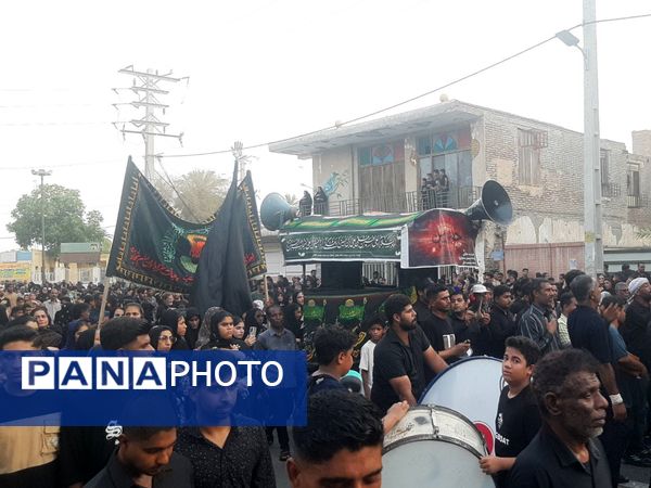 آیین سنتی علم‌گردانی در شهرستان میناب 