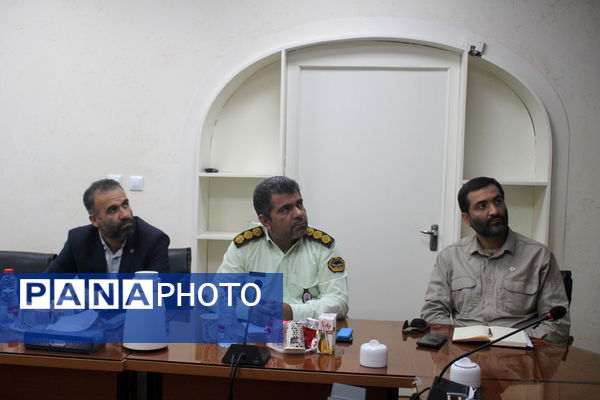 جلسه هماهنگی بیست و ششمین مانور سراسری زلزله و ایمنی در بوشهر 