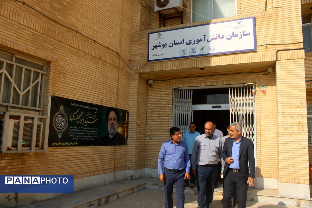 بازدید رئیس اداره خدمات آموزش و پرورش استان بوشهر از سازمان دانش‌آموزی استان