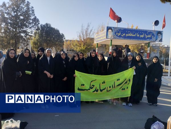 اعزام دانش‌آموزان دبیرستان‌های دخترانه شهرستان شیروان دوره متوسطه دوم به اردوری راهیان نور مناطق جنوب کشور