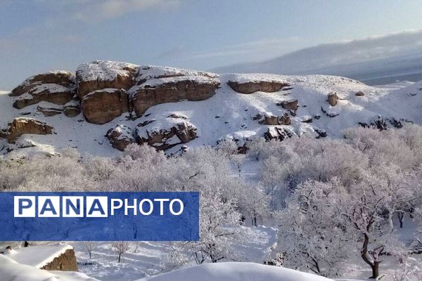 بارش برف در روستای اصقول سربیشه