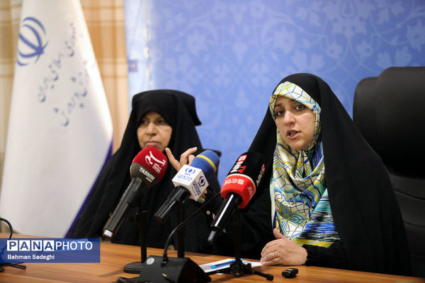  گردهمایی کارشناسان مسئول امور زنان و خانواده آموزش‌ و پرورش