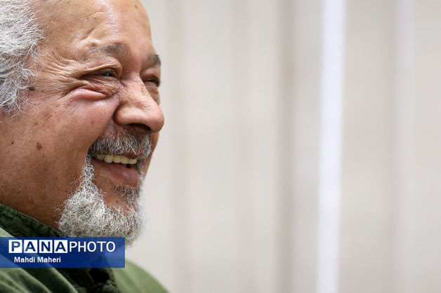 رضا فیاضی: یلدا اگر فقط به ویترین و عکس ختم شود، از معنا تهی می‌شود