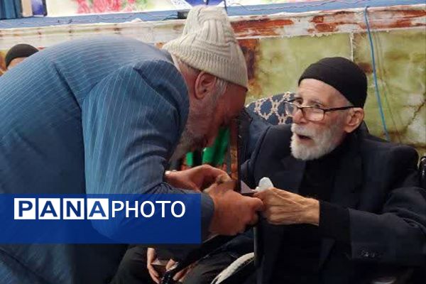 تجلیل از پیرغلامان و ستایشگران اهل‌بیت(ع) در آیین معنوی ایام فاطمیه در پیشوا