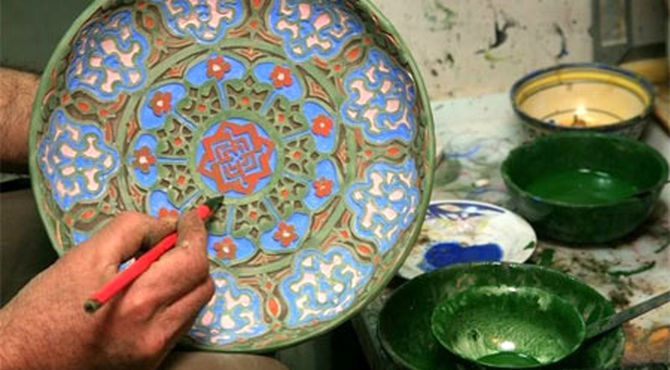سفالگری هنری از ذوق انسان در شیراز