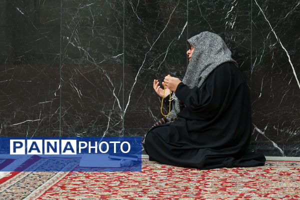 آیین معنوی اعتکاف در حرم مطهر رضوی- ۲