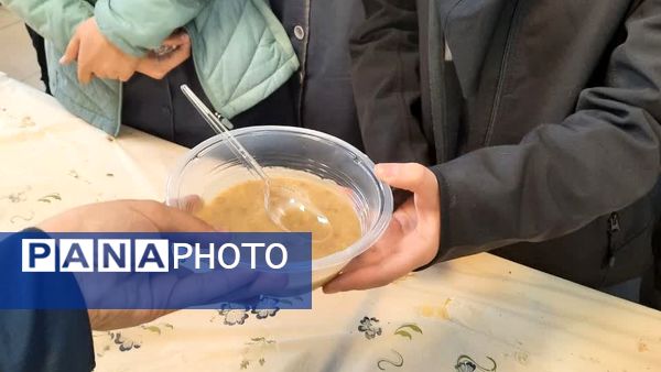 در حریم حدیث کساء و نوای فاطمی؛ بر سر خوان فاطمی