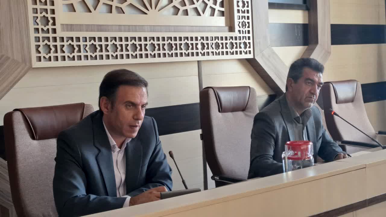 نمایشگاه پاییزه برای تأمین نیازهای دانش‌آموزان در شهرکرد برگزار می‌شود