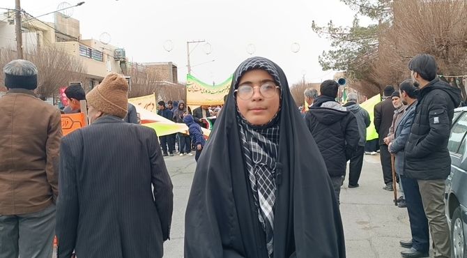 حضور حماسی مردم انقلابی بهاباد در راهپیمایی ۲۲ بهمن