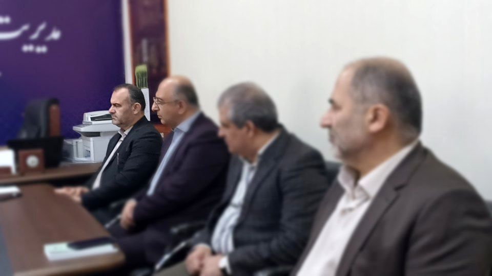 دیدار نوروزی مدیرکل آموزش و پرورش مازندران با کارکنان آموزش و پرورش محمودآباد 