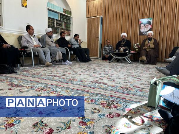 جلسه هماهنگی اعتکاف دانش‌آموزی در خاتم