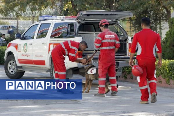 مانور تخلیه، امداد و نجات مصدوم اضطراری در دانشگاه فرهنگیان استان گلستان