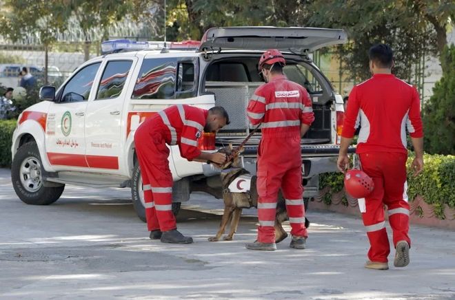 مانور تخلیه، امداد و نجات مصدوم اضطراری در دانشگاه فرهنگیان استان گلستان