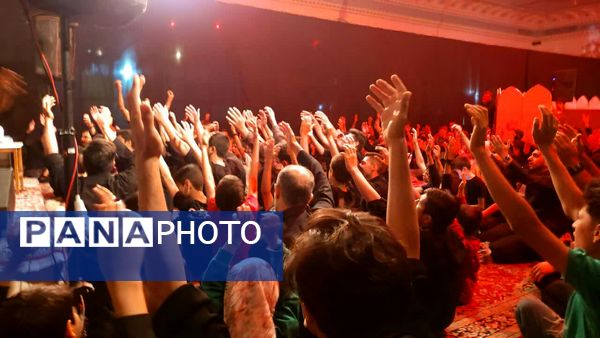 مراسم عزاداری شب شهادت امام حسن عسکری (ع) در امامزاده سید حمزه 