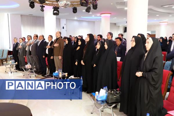 مدرسه محوری، الگوی نوین در سوادآموزی