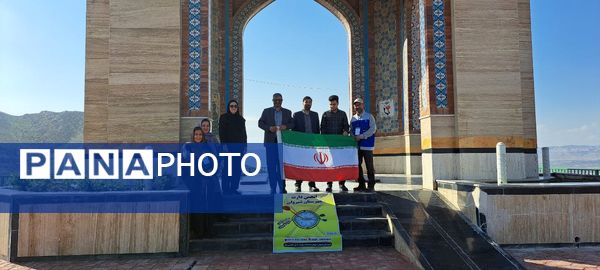 غبارروبی مزار شهدای گمنام در جبل النور شیرکوه شیروان