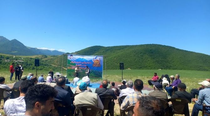 همایش پیاده‌روی خانوادگی در روستای ایول چهاردانگه 