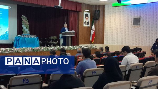 تقدیر از رتبه های استانی و کشوری جشنواره فرهنگی هنری فردا