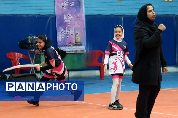 دوره توانمندسازی طرح مهارت‌آموزی آموزگاران ابتدایی شهرستان ورامین