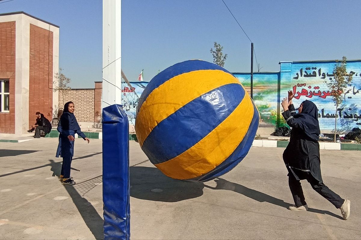  شور و لبخند در مدرسه اخترصدوقی؛ اردوی شاد درون‌مدرسه‌ای به مناسبت روز دانش‌آموز