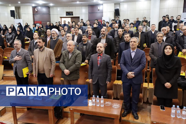 همایش تقدیر از پژوهشگران و فناوران برتر خراسان رضوی و تجلیل از جهادگران علم و فناوری
