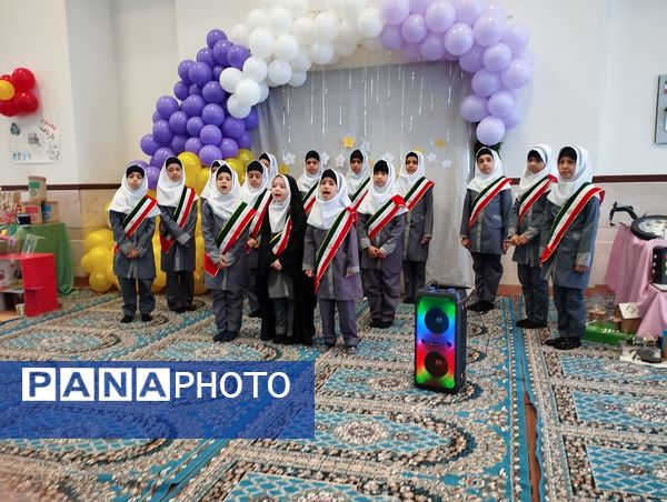  نمایشگاه دست‌سازه‌ها و فعالیت‌های پژوهشی در دبستان شقایق‌ها شهرستان ملارد